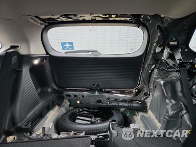 Zdjęcie 10 z 14 samochodu: 2025 HONDA HR-V LX VIN:3CZRZ1H34SM728724 - miniatura
