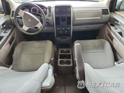 Zdjęcie 8 z 13 samochodu: 2010 DODGE GRAND CARAVAN SE VIN:2D4RN4DE2AR101864 - miniatura