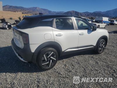 Trzecie zdjęcie samochodu z tyłu: 2025 NISSAN KICKS SV VIN:3N8AP6CA0SL443279 - miniatura