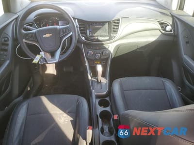 Zdjęcie 8 z 12 samochodu: 2022 CHEVROLET TRAX 1LT VIN:KL7CJPSM7NB502077 - miniatura