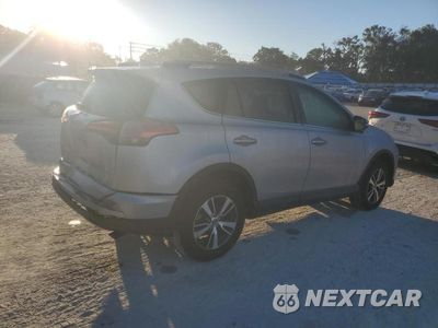 Trzecie zdjęcie samochodu z tyłu: 2017 TOYOTA RAV4 XLE VIN:2T3WFREV3HW365877 - miniatura