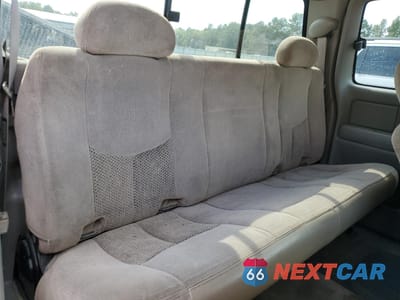 Zdjęcie 10 z 12 samochodu: 2000 CHEVROLET SILVERADO K1500 VIN:2GCEK19T2Y1297193 - miniatura