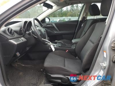 Zdjęcie 7 z 12 samochodu: 2011 MAZDA 3 I VIN:JM1BL1VF1B1425372 - miniatura