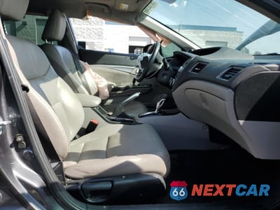 Zdjęcie 7 z 12 samochodu: 2013 HONDA CIVIC EXL VIN:19XFB2F90DE235534 - miniatura