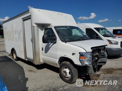 Czwarte zdjęcie samochodu z boku: 2017 FORD ECONOLINE E350 SUPER DUTY CUTAWAY VAN VIN:1FDWE3FS9HDC02292 - miniatura