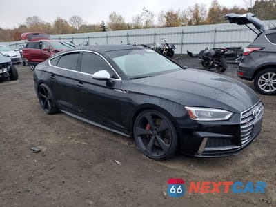 Czwarte zdjęcie samochodu z boku: 2018 AUDI S5 PREMIUM PLUS VIN:WAUB4CF51JA093329 - miniatura