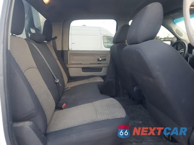 Zdjęcie 10 z 12 samochodu: 2012 DODGE RAM 2500 FLATBED TRUCK VIN:3C6UD5JL8CG161263 - miniatura
