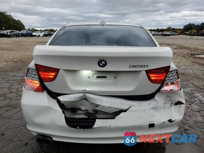 Zdjęcie 6 z 11 samochodu: 2010 BMW 328 I VIN:WBAPH7G56ANM54028 - miniatura