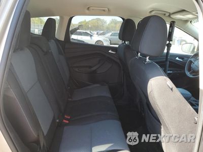 Zdjęcie 10 z 16 samochodu: 2017 FORD ESCAPE SE VIN:1FMCU0GD4HUD65033 - miniatura