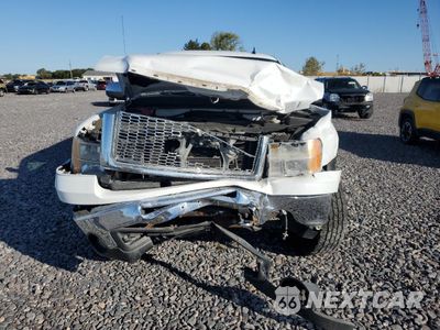 Piąte zdjęcie samochodu w środku: 2011 GMC SIERRA K1500 SLT VIN:1GTR2WE32BZ275729 - miniatura