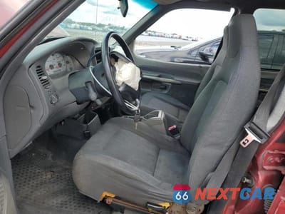 Zdjęcie 7 z 12 samochodu: 2002 FORD EXPLORER SPORT TRAC VIN:1FMZU67E12UD54181 - miniatura