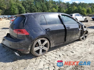 Trzecie zdjęcie samochodu z tyłu: 2016 VOLKSWAGEN GOLF R VIN:WVWUF7AU6GW248321 - miniatura