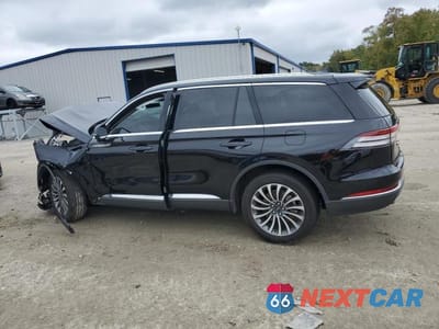 Drugie zdjęcie samochodu z przodu: 2024 LINCOLN AVIATOR VIN:5LM5J6XC1RGL01055 - miniatura