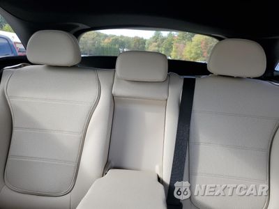 Zdjęcie 10 z 13 samochodu: 2023 MERCEDES-BENZ GLC 300 4MATIC VIN:W1NKM4HB5PU022338 - miniatura