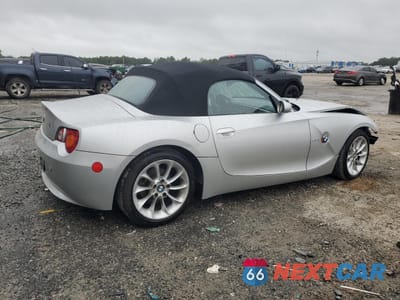 Trzecie zdjęcie samochodu z tyłu: 2004 BMW Z4 2.5 VIN:4USBT33564LR68577 - miniatura