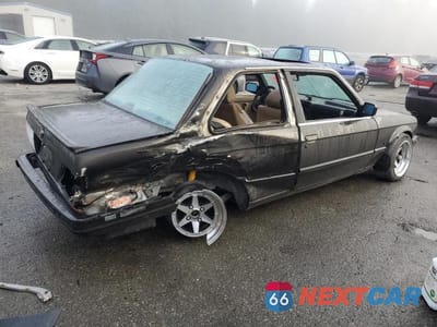 Trzecie zdjęcie samochodu z tyłu: 1989 BMW 325 I VIN:WBAAA1309K4206106 - miniatura