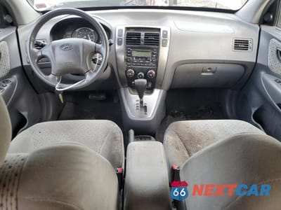 Zdjęcie 8 z 13 samochodu: 2005 HYUNDAI TUCSON GLS VIN:KM8JN12D45U223004 - miniatura