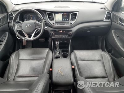 Zdjęcie 8 z 14 samochodu: 2017 HYUNDAI TUCSON LIMITED VIN:KM8J33A43HU420401 - miniatura