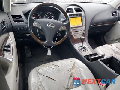 Zdjęcie 8 z 12 samochodu: 2012 LEXUS ES 350 VIN:JTHBK1EGXC2473331 - miniatura