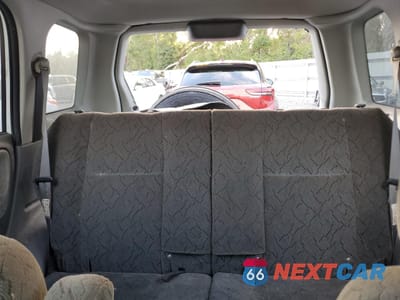 Zdjęcie 10 z 13 samochodu: 2003 CHEVROLET TRACKER LT VIN:2CNBJ634X36908812 - miniatura