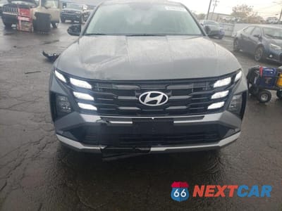 Piąte zdjęcie samochodu w środku: 2025 HYUNDAI TUCSON SE VIN:5NMJACDE9SH573958 - miniatura