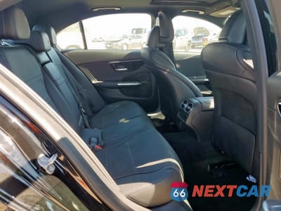 Zdjęcie 10 z 13 samochodu: 2024 MERCEDES-BENZ C 300 VIN:W1KAF4GB4RR175142 - miniatura