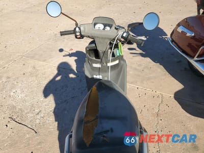 Zdjęcie 6 z 9 samochodu: 2009 YAMAHA YW50 VIN:LPRSA20AX9A825491 - miniatura