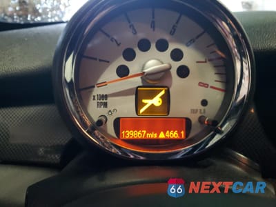 Zdjęcie 9 z 14 samochodu: 2012 MINI COOPER COUPE S VIN:WMWSX3C53CT154764 - miniatura