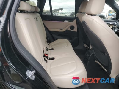Zdjęcie 11 z 15 samochodu: 2021 BMW X1 XDRIVE28I VIN:WBXJG9C06M5U32569 - miniatura