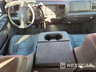 Zdjęcie 8 z 12 samochodu: 2002 FORD F550 SUPER DUTY VIN:1FDAX57FX2ED52771 - miniatura