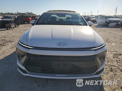 Piąte zdjęcie samochodu w środku: 2025 HYUNDAI SONATA HYBRID VIN:KMHL54JJ8SA123356 - miniatura