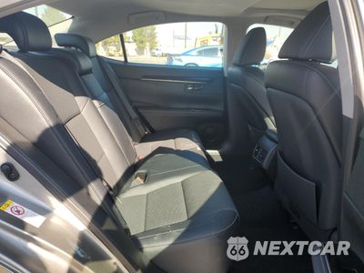 Zdjęcie 10 z 15 samochodu: 2018 LEXUS ES 350 VIN:58ABK1GG5JU101514 - miniatura