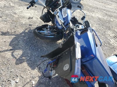 Zdjęcie 6 z 10 samochodu: 2015 HARLEY-DAVIDSON FLTRXS ROAD GLIDE SPECIAL VIN:1HD1KTM15FB648349 - miniatura