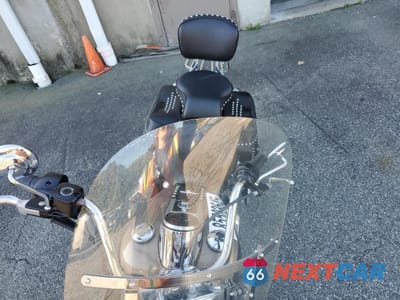 Piąte zdjęcie samochodu w środku: 2004 HARLEY-DAVIDSON FLSTCI VIN:1HD1BWB124Y053604 - miniatura