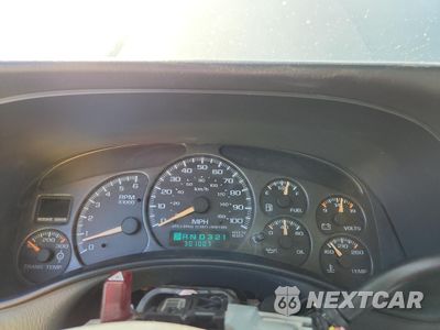 Zdjęcie 9 z 12 samochodu: 2001 CHEVROLET SILVERADO K2500 HEAVY DUTY VIN:1GCHK23U01F205758 - miniatura