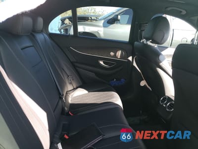 Zdjęcie 10 z 12 samochodu: 2022 MERCEDES-BENZ E 350 VIN:W1KZF8DB2NB095839 - miniatura