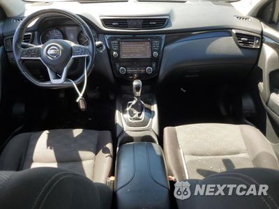 Zdjęcie 8 z 15 samochodu: 2017 NISSAN ROGUE SPORT S VIN:JN1BJ1CP5HW015383 - miniatura