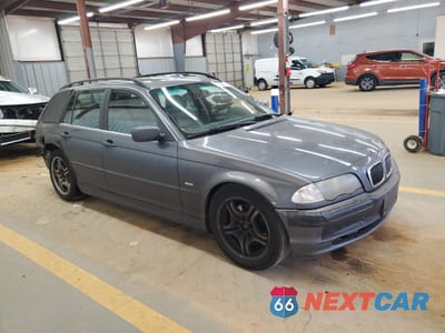 Czwarte zdjęcie samochodu z boku: 2001 BMW 325 IT VIN:WBAAW33401ET42116 - miniatura