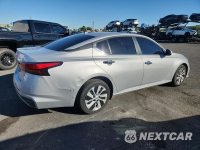 Trzecie zdjęcie samochodu z tyłu: 2019 NISSAN ALTIMA S VIN:1N4BL4BV4KC237369 - miniatura