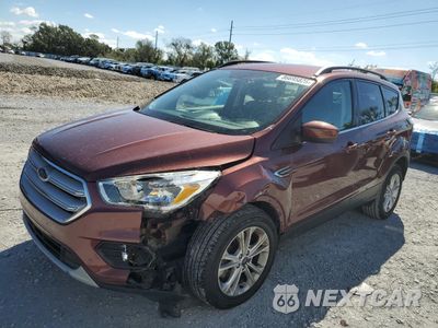 2018 FORD ESCAPE SE 1FMCU9GD4JUA81475 - główne zdjęcie licytacji z USA - miniatura