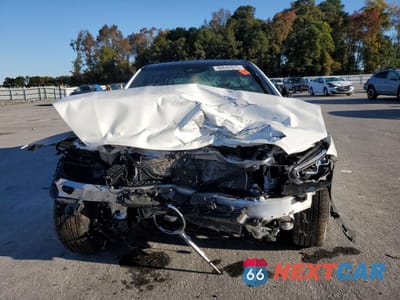 Piąte zdjęcie samochodu w środku: 2024 MERCEDES-BENZ C 300 VIN:W1KAF4GB1RR219243 - miniatura