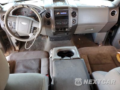 Zdjęcie 8 z 14 samochodu: 2005 FORD F150 SUPERCREW VIN:1FTRW12W05FA87366 - miniatura
