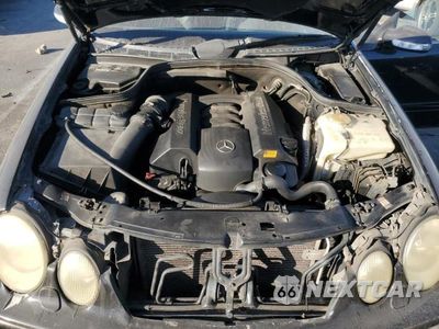 Zdjęcie 21 z 22 samochodu: 2000 MERCEDES-BENZ CLK 320 VIN:WDBLK65G3YT039349 - miniatura