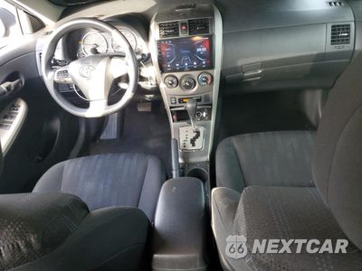 Zdjęcie 8 z 14 samochodu: 2011 TOYOTA COROLLA VIN:2T1BU4EE7BC696616 - miniatura