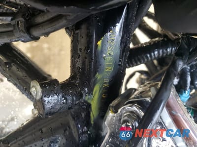 Zdjęcie 8 z 9 samochodu: 2013 HONDA VT1300 CX VIN:JH2SC61N2DK101006 - miniatura