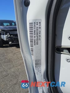 Zdjęcie 12 z 14 samochodu: 2023 CHRYSLER 300 S VIN:2C3CCABGXPH637038 - miniatura