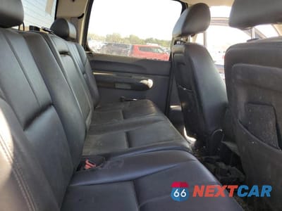 Zdjęcie 10 z 12 samochodu: 2013 GMC SIERRA K3500 SLE VIN:1GT423C85DF149800 - miniatura