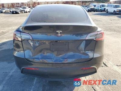 Zdjęcie 6 z 11 samochodu: 2025 TESLA MODEL Y VIN:7SAYGDEE9SF263959 - miniatura