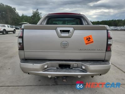 Zdjęcie 6 z 13 samochodu: 2005 CADILLAC ESCALADE EXT VIN:3GYEK62N55G137587 - miniatura