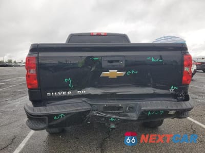 Zdjęcie 6 z 12 samochodu: 2016 CHEVROLET SILVERADO K1500 LT VIN:1GCVKREC7GZ260327 - miniatura